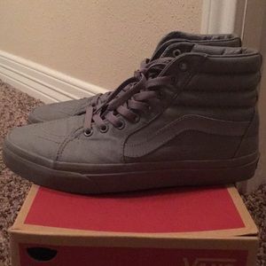 Men’s High Top Vans